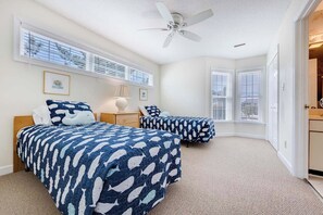 5 Schlafzimmer, Bügeleisen/Bügelbrett, kostenloses WLAN, Bettwäsche