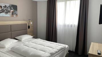 1 habitación, wifi y ropa de cama