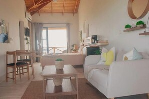 Living area - Cabin in the mountains w/ Breakfast - Cabin 2 (Miches)