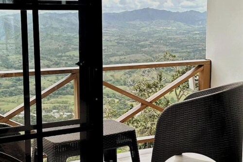 Cabin in the mountains w/ Breakfast - Cabin 1