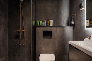 Haartrockner, Handtücher