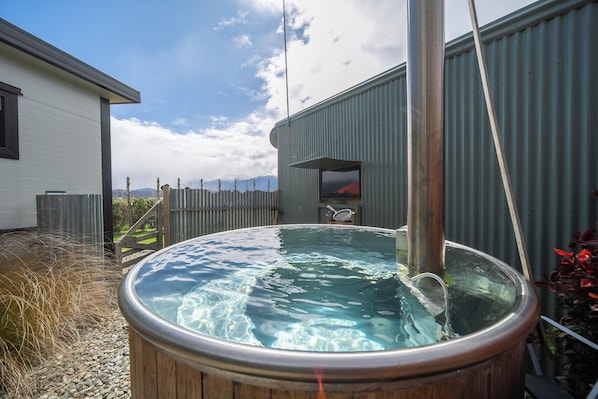 Bain à remous extérieur