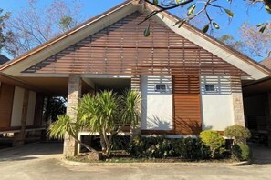Unclassified image, 2 of 38, button - Ruentara Resort & Villa (Buri Ram)