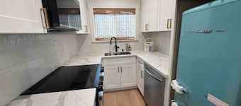 Modern Detached ADU with Garaged Parking in Heart of San Jose Downtown