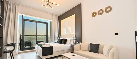 Fernseher, Videospiele, Tischtennisplatte