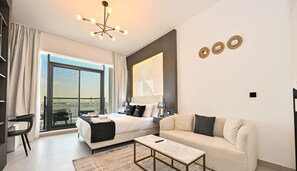 تلفزيون، ألعاب فيديو، تنس طاولة