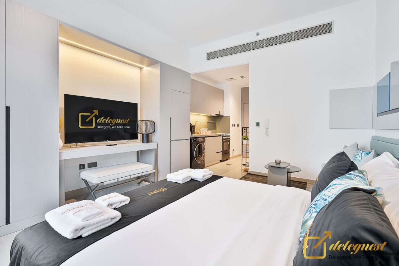 1 slaapkamer, een strijkplank/strijkijzer, wifi, beddengoed