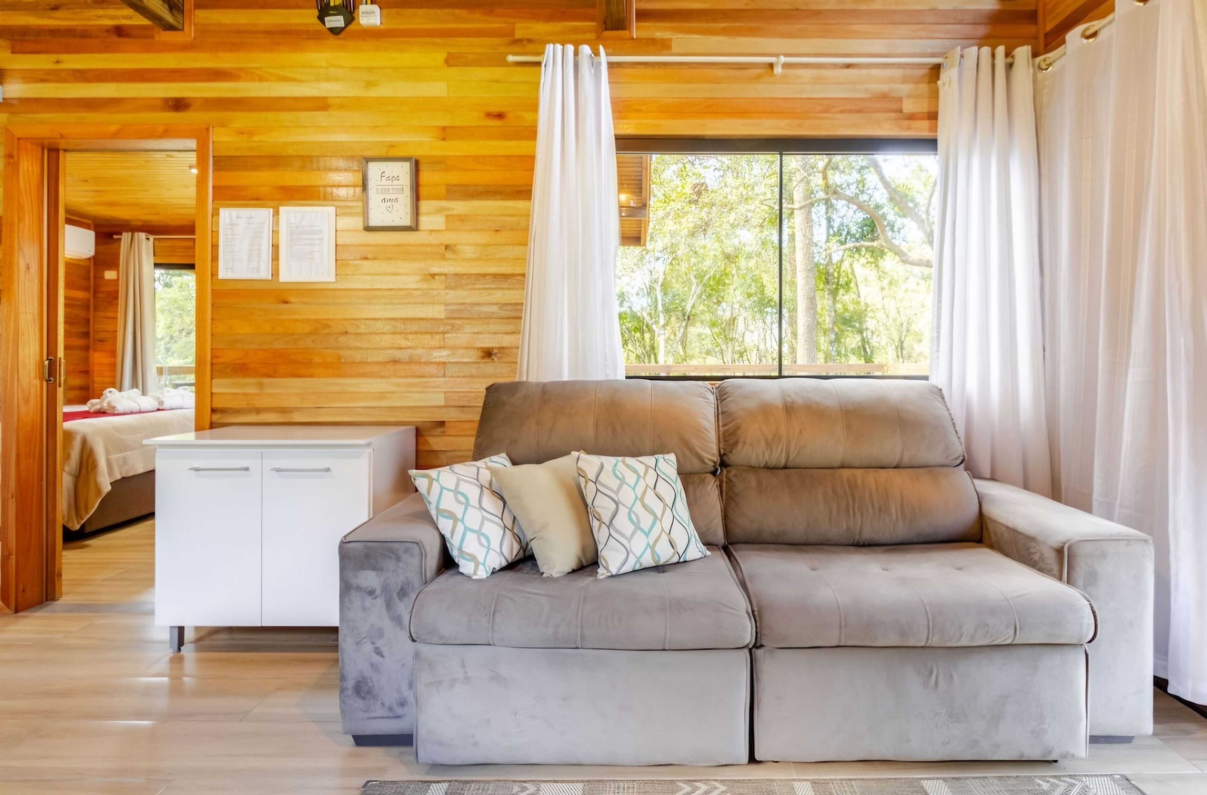 تلفزيون، مدفأة