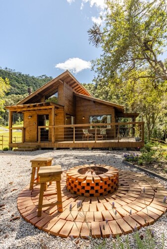 Exclusive Cabin with Breakfast 