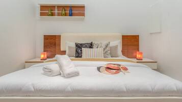 Cortinas blackout, tabla de planchar con plancha y wifi gratis