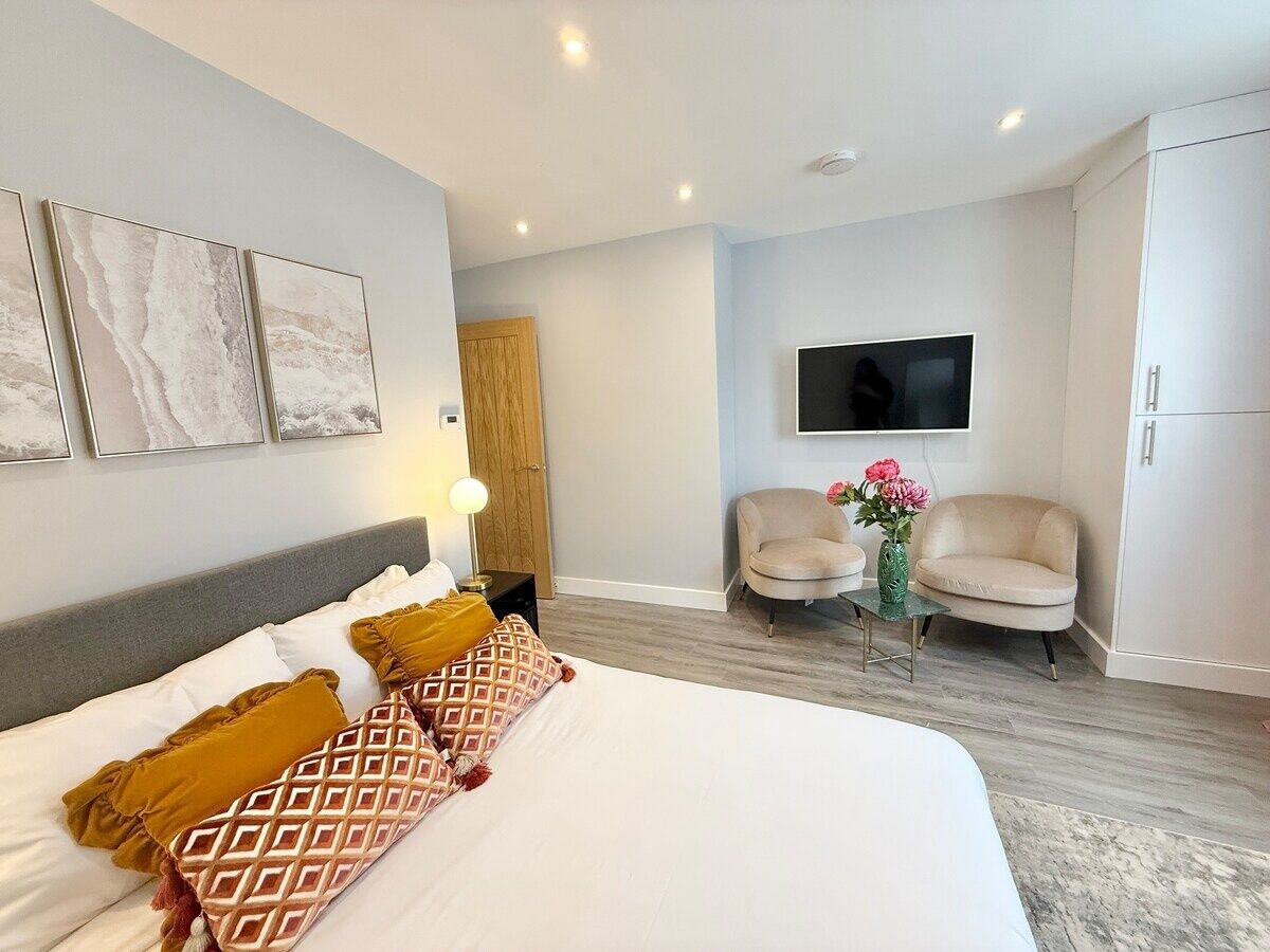 2 chambres, fer et planche à repasser, accès Internet, draps fournis