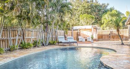 Family Winter Haven Retreat w/ Pool & Game Room