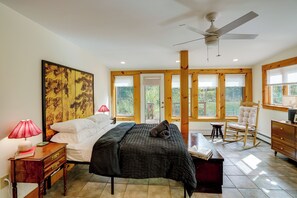 5 bedrooms, internet, bed sheets, wheelchair access