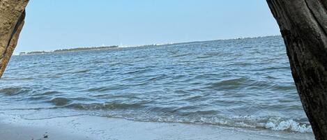 Espreguiçadeiras, toalhas de praia