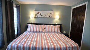 Room - 3 Bed 2.5 bath on Queen pet friendly (St. John's)