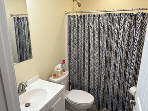 Håndklær, såpe og toalettpapir