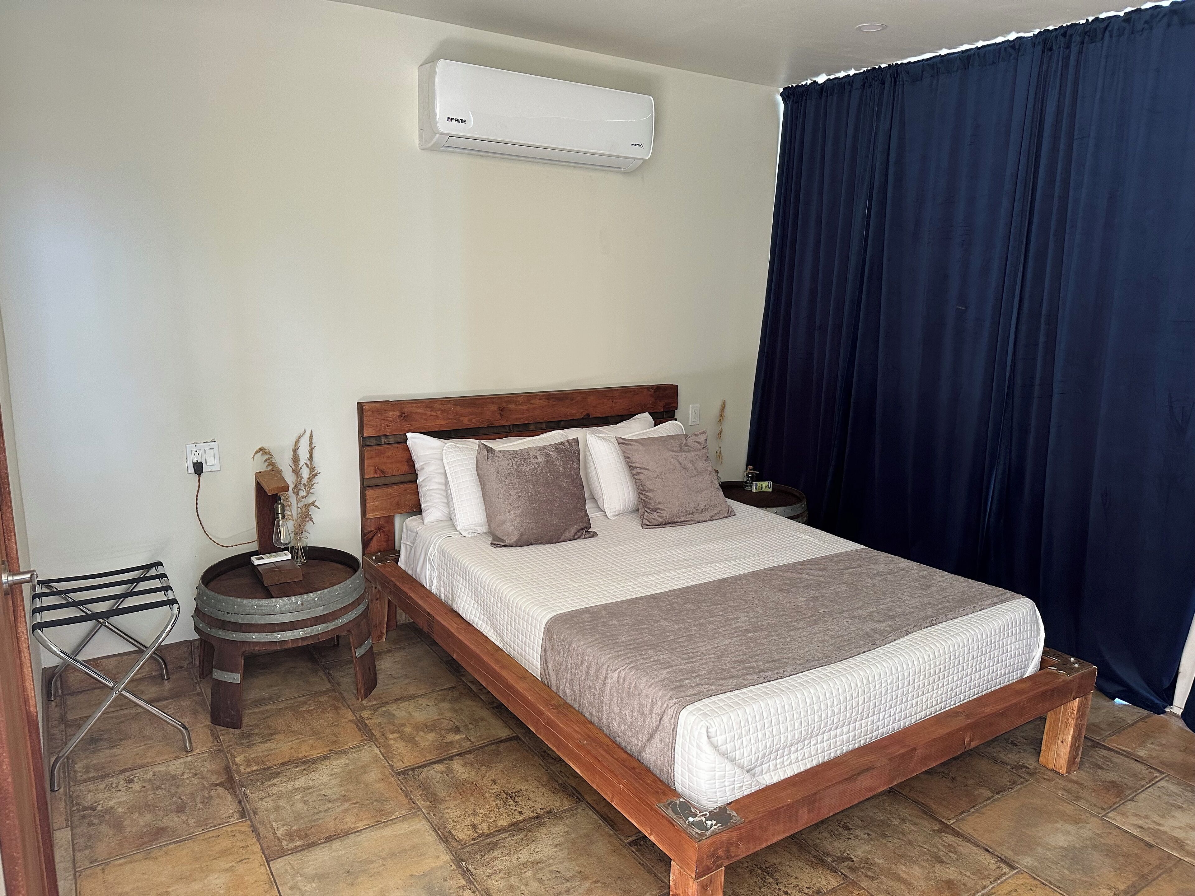 Loft Confort, vista a la playa | Espacio para trabajar con laptop y wifi gratis 