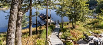 7 bed 5 bath cottage on Lake Rosseau
