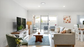 تلفزيون ذكي