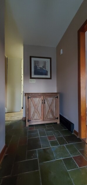 Interior - Amish Countryside Escape at Forest Edge Farm (Nottingham)