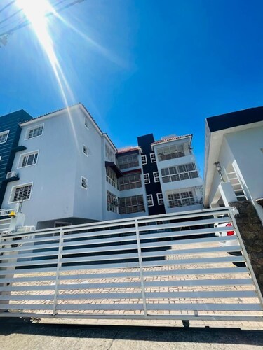 Residencial Juan Carlos IV