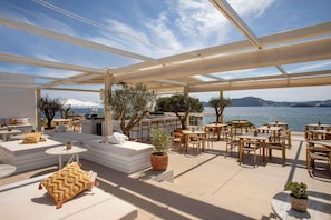 Restaurant - ME Ibiza (Santa Eulalia del Rio)