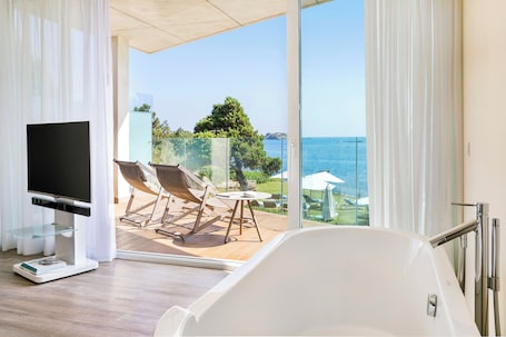 Room. ME Ibiza