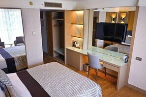 Cots/infant beds - Porto Bello Hotel Resort & Spa (Antalya)