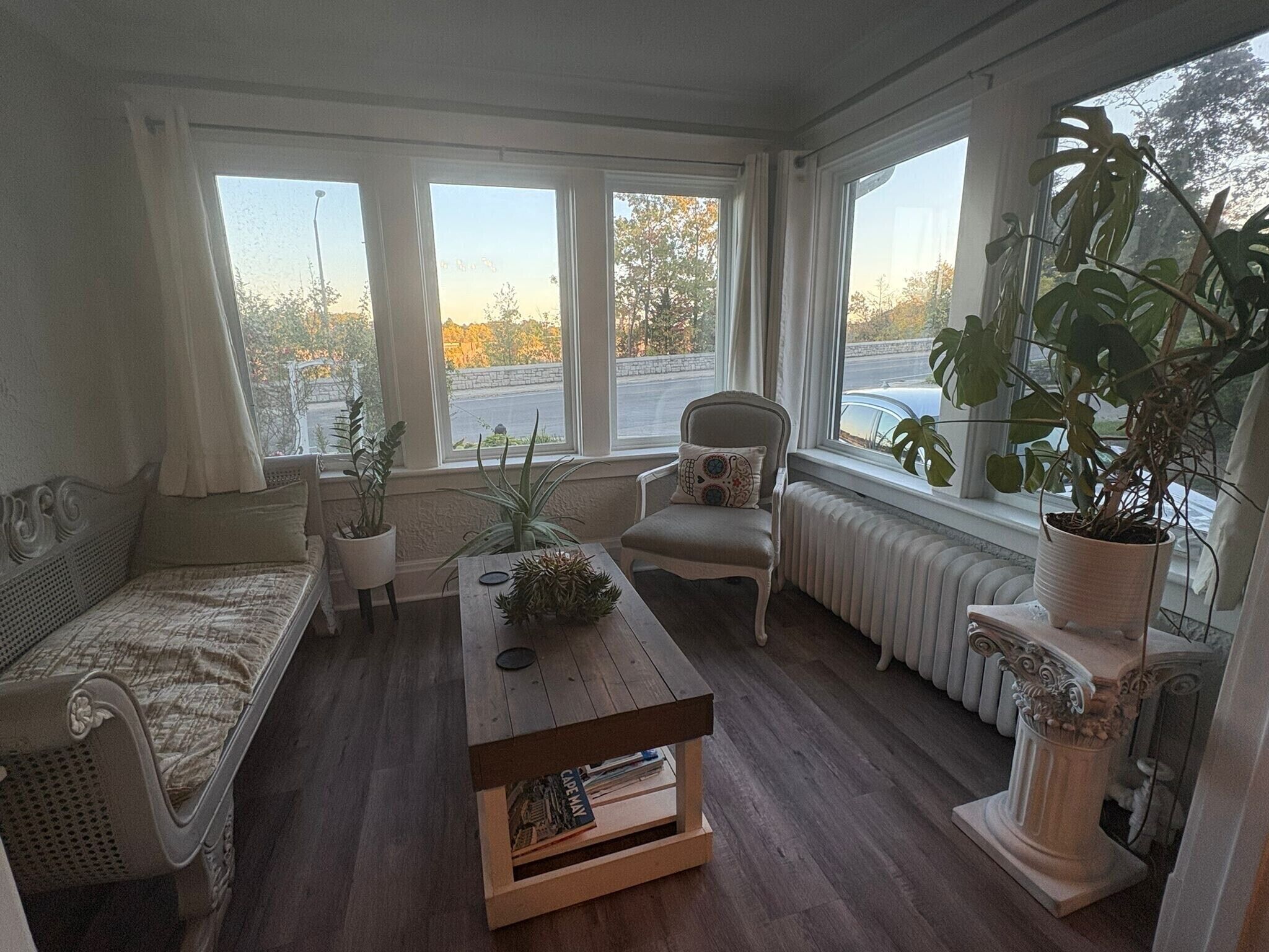 Télévision, cheminée