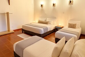 Deluxe Quadruple Room, Garden View