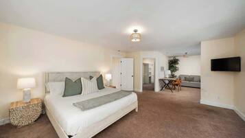 Iron/ironing board, travel cot, free WiFi, bed sheets