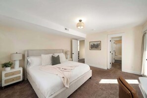 5 bedrooms, iron/ironing board, travel crib, WiFi