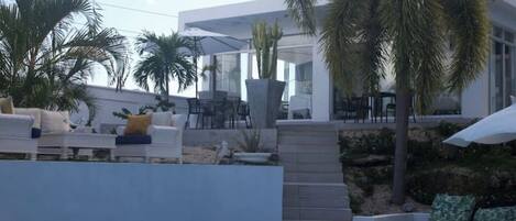 Restauration extérieure