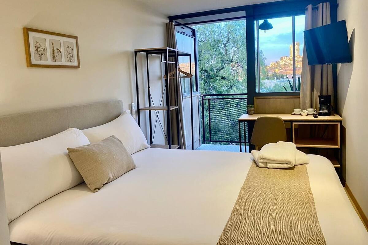 Superior Room, Balcony, City View | Desk, WiFi (free)