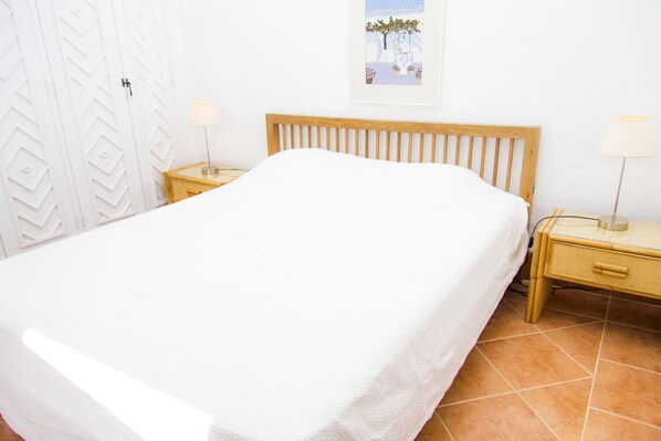 Room - Liiiving in Algarve Alvor Resort Villa I (Portimão)