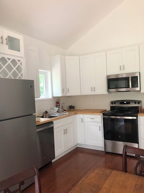 Microwave, oven, stovetop, dishwasher