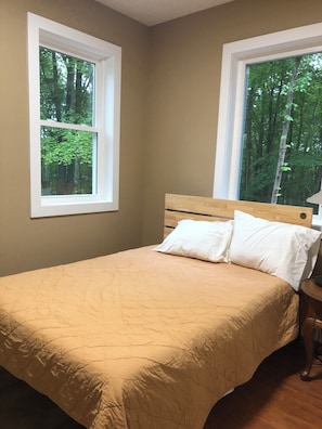 3 bedrooms, WiFi, bed sheets, wheelchair access