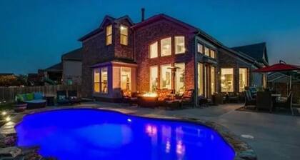 Charming 4-bedroom house with AC and fitness room in Roanoke