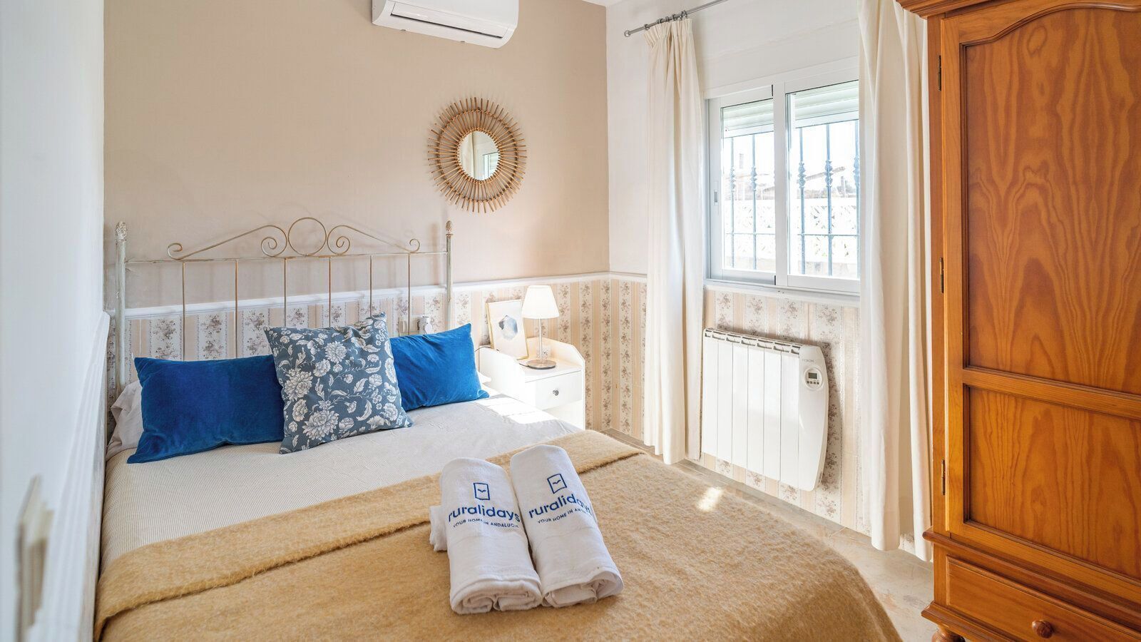 3 Schlafzimmer, Bügeleisen/Bügelbrett, Reisekinderbett, WLAN