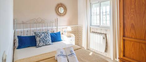 3 Schlafzimmer, Bügeleisen/Bügelbrett, Reisekinderbett, WLAN