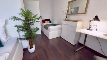 3 chambres, bureau, fer et planche Ă repasser, Wi-Fi gratuit