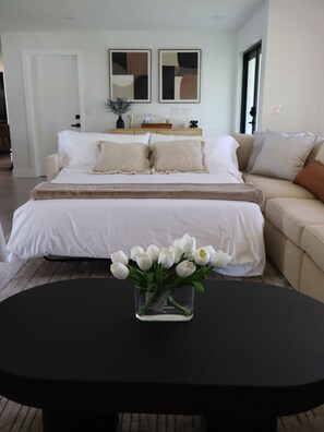 3 soverom, skrivebord, strykejern/-brett og wi-fi (inkludert)