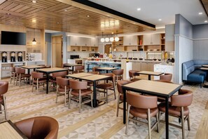 Daily buffet breakfast (USD 11.00 per person) - Hyatt Place Post Falls/Coeur D'Alene (Post Falls)