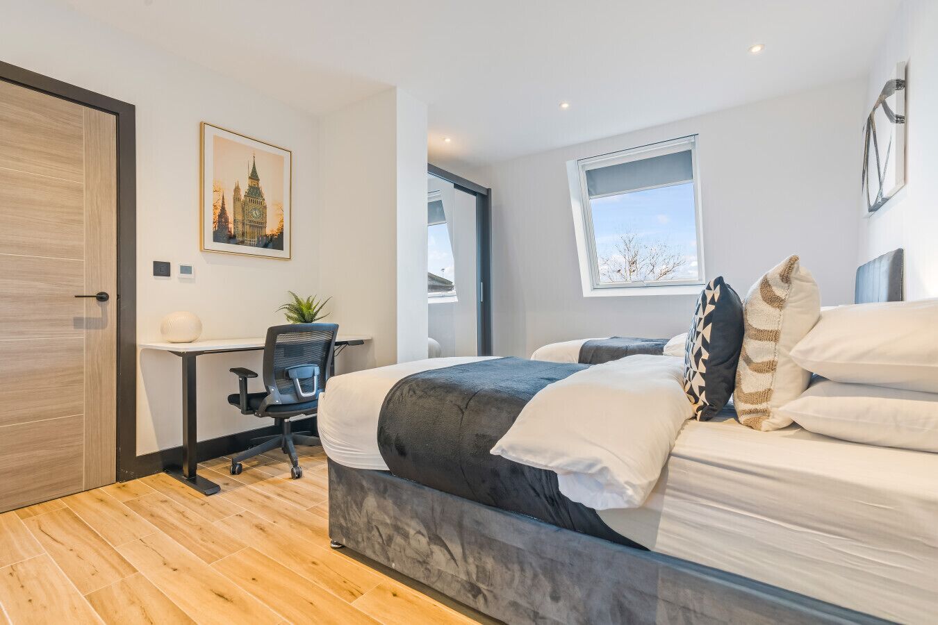 2 Schlafzimmer, Schreibtisch, Bügeleisen/Bügelbrett, kostenloses WLAN