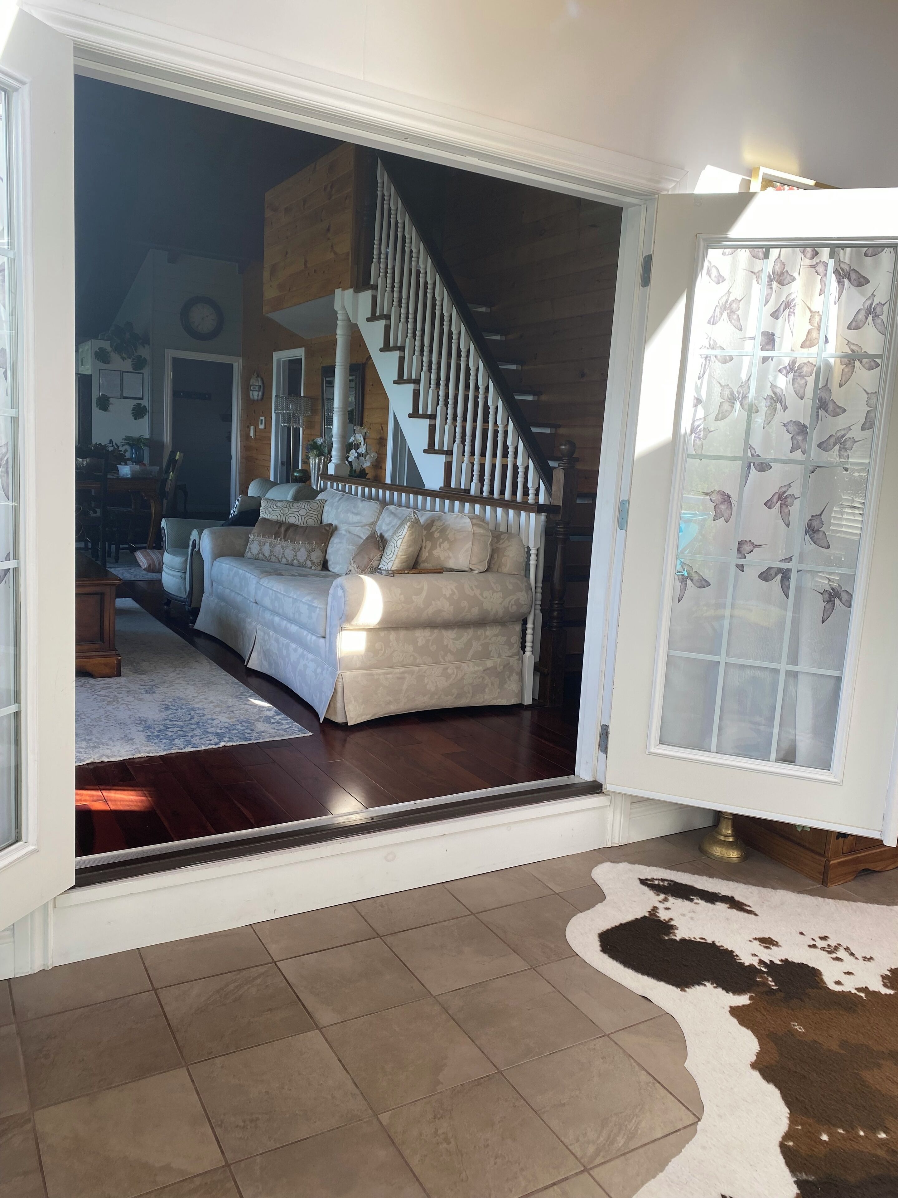 المنشأة من الداخل