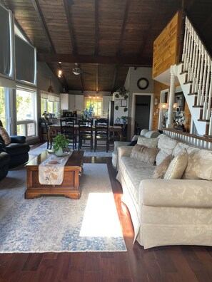 Smart TV, fireplace, video games, DVD player