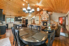 Dining - Meandering Moose Above Park City (Summit County)