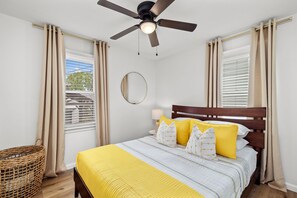 2 Schlafzimmer, Bügeleisen/Bügelbrett, kostenloses WLAN, Bettwäsche