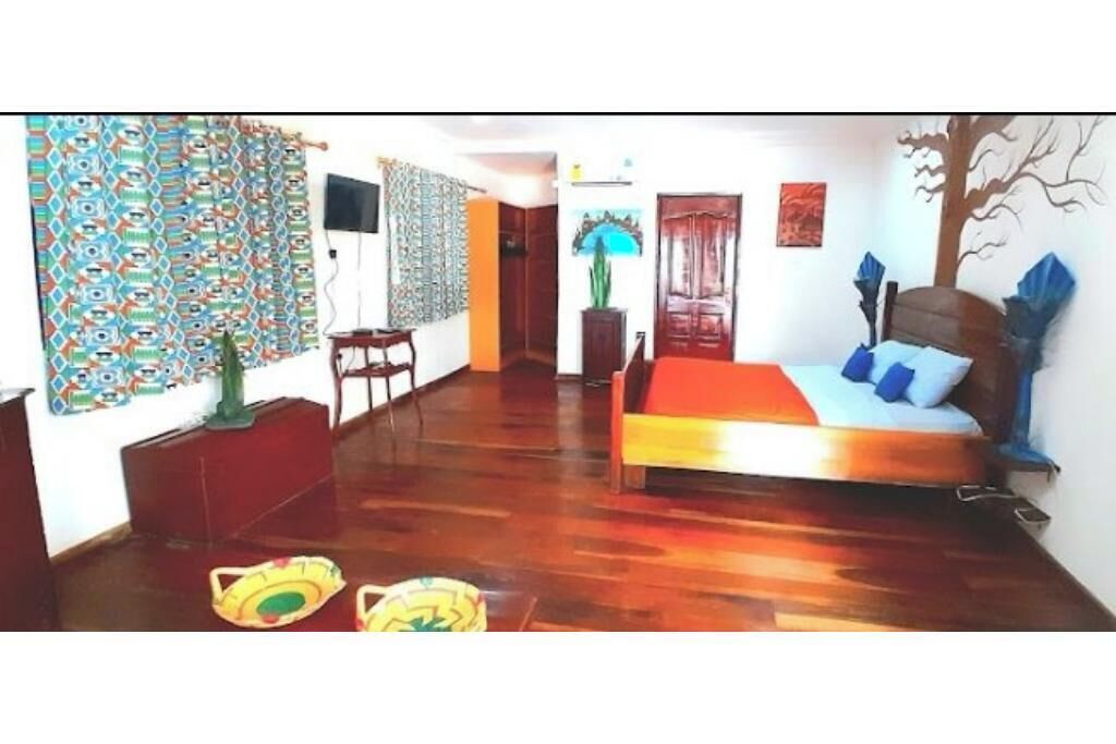 1 bedroom, internet, bed sheets