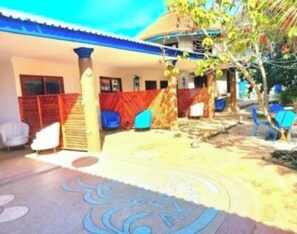 Enceinte de lâhĂ©bergement